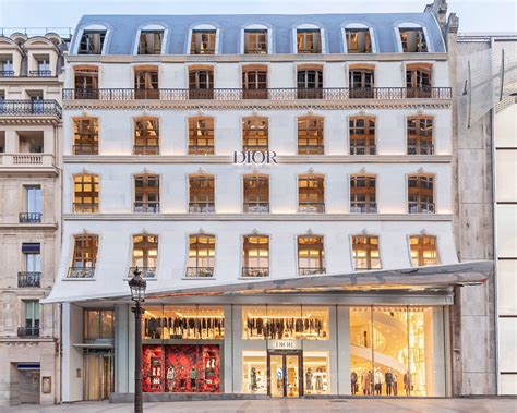 eboutique dior|christian Dior boutique locations.